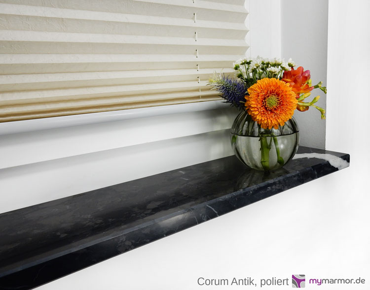 Fensterbank Corum Antik, poliert