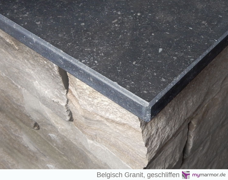 Kantenansicht Mauerabdeckung Belgisch Granit, geschliffen