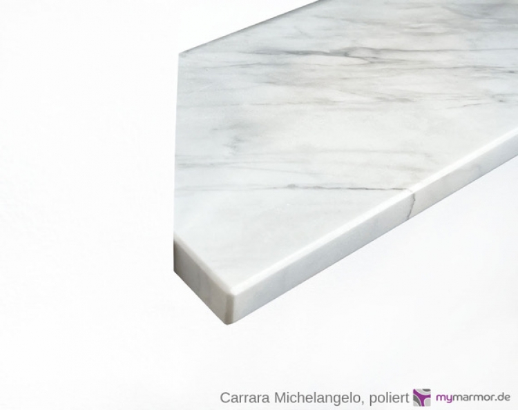 Kantenansicht Carrara Michelangelo, poliert Kantenansicht Carrara Michelangelo, poliert