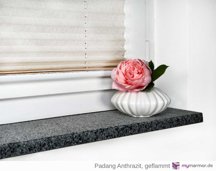 Fensterbank Padang Anthrazit, geflammt