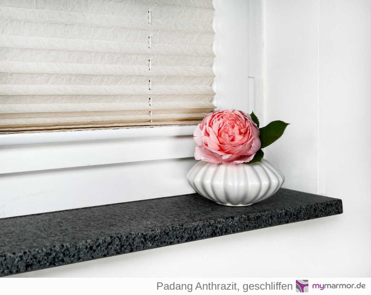 Fensterbank Padang Anthrazit, geschliffen