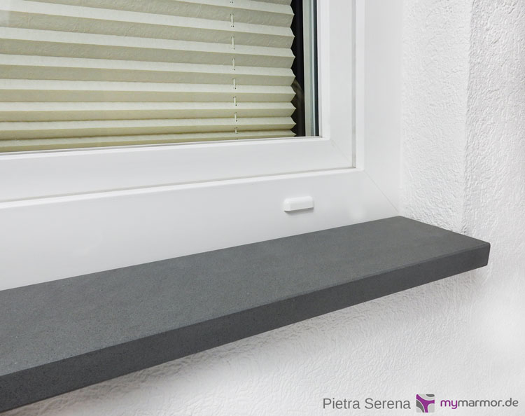 Fensterbank Pietra Serena, geschliffen Fensterbank Pietra Serena, geschliffen