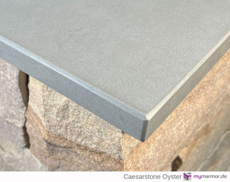 Kantenansicht Mauerabdeckung Caesarstone  Oyster
