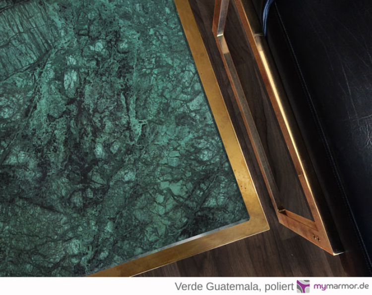 Tischplatte Verde Guatemala poliert